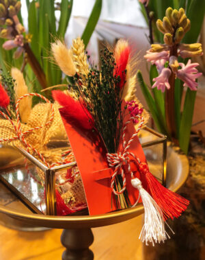 Set de 5 mărțișoare din flori uscate #red