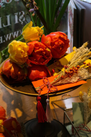 Set de 5 mărțișoare din flori uscate #orangeyellow