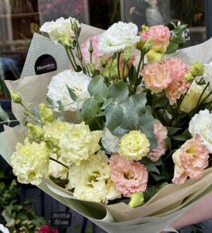 Buchet cu 5 Lisianthus